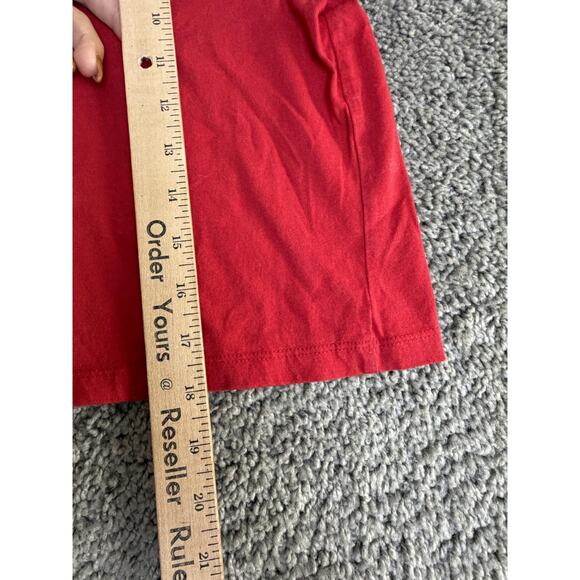 Love & Lazy Days Shirt Womens S Red Cropped Tokyo Japan Graphic Crew Neck Tee - Picture 4 of 6